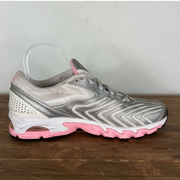 SOLD NIKE silver white and pink air vapor running sneakers us women’s size 8 - Picture 2 of 8